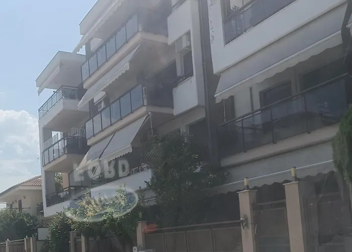 ζ Luxury Near Airport